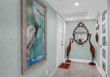 2751 N Palm Aire Dr, Pompano Beach, FL 33069