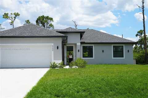 9016 E Justice Cir, Labelle, FL 33935