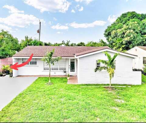 7031 SW 27th Ct, Miramar, FL 33023