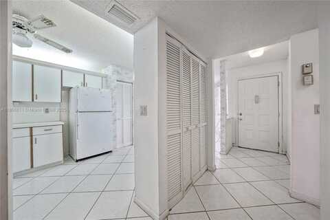 7408 Fairfax Dr, Tamarac, FL 33321
