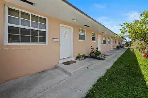 undefined, Hialeah, FL 33010