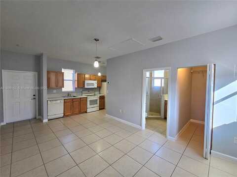 9372 SW 171 Ave, Miami, FL 33196