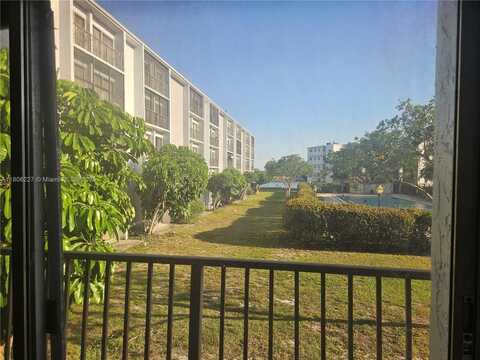 8620 N Sherman Cir, Miramar, FL 33025