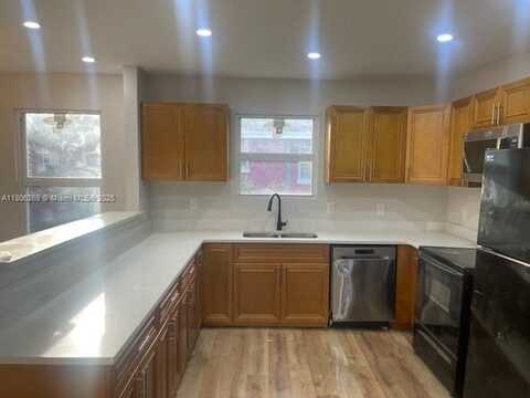 319 Avenue P NE, Winter Haven, FL 33881