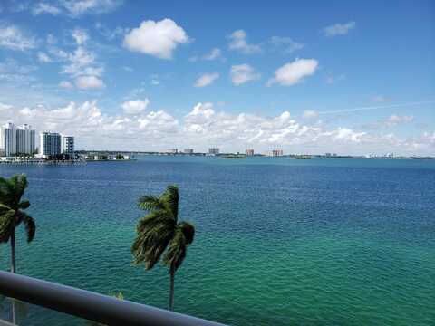 1625 Kennedy Cswy, North Bay Village, FL 33141