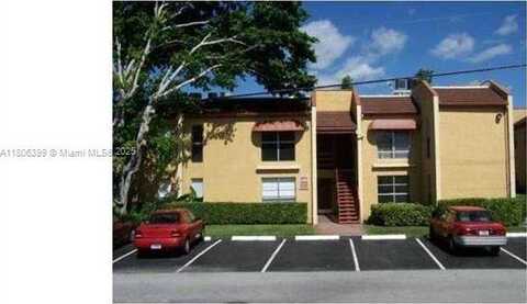 4425 Treehouse Ln, Tamarac, FL 33319