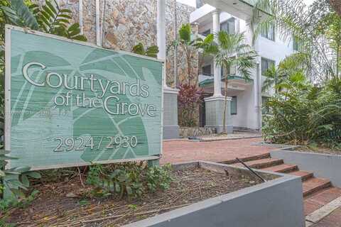2930 Day Ave, Miami, FL 33133