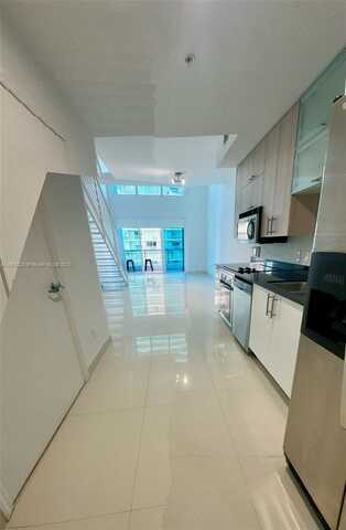 60 SW 13th St, Miami, FL 33130