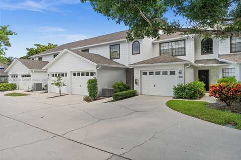 833 Meadowland Drive, Naples, FL 34108