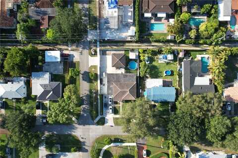 771 Swan Ave, Miami Springs, FL 33166