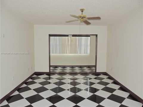 8595 Sunrise Lakes Blvd, Sunrise, FL 33322