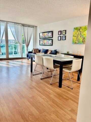 100 Bayview Dr, Sunny Isles Beach, FL 33160