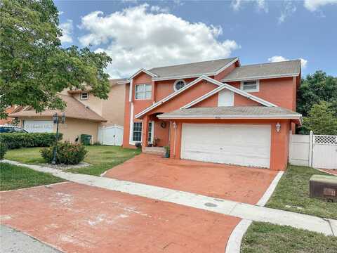 9731 SW 13th St, Pembroke Pines, FL 33025