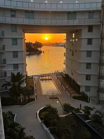 6620 Indian Creek Dr, Miami Beach, FL 33141