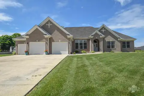 805 W Barouche, Pendleton, IN 46064