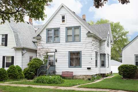 230 S 61st St, Milwaukee, WI 53214