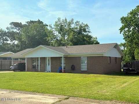 682 Atwood Drive, Diberville, MS 39540