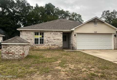 1620 Porpoise Street, Ocean Springs, MS 39564