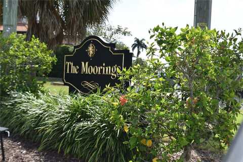 420 MOORINGS COVE DRIVE, TARPON SPRINGS, FL 34689