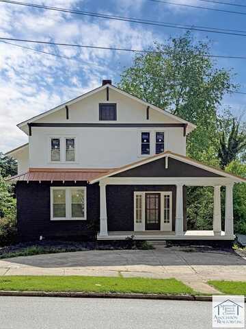 219 Rives Rd, Martinsville, VA 24112