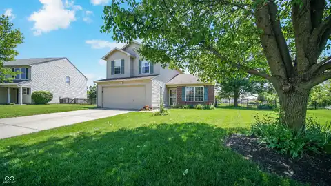 237 Broadmoor Bend, Pittsboro, IN 46167
