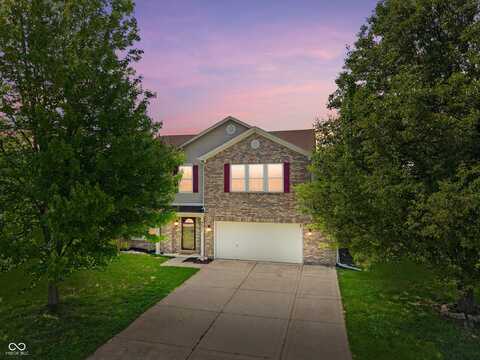 8631 Belle Union Place, Indianapolis, IN 46113