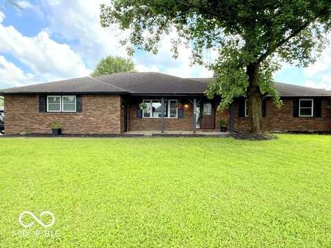 1328 N 300 E, Anderson, IN 46012