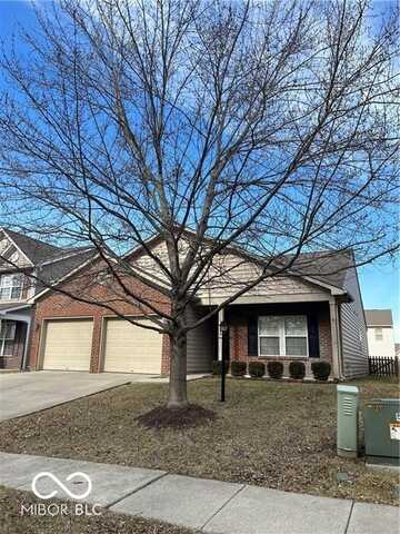 11044 Schoolhouse Road, Fishers, IN 46037