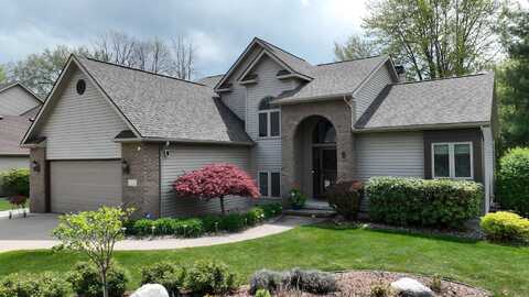 512 Stillmeadow, Midland, MI 48642