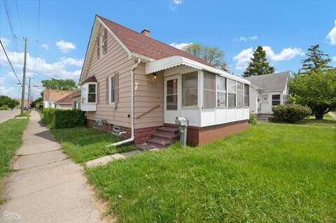 7003 Paige, Warren, MI 48091