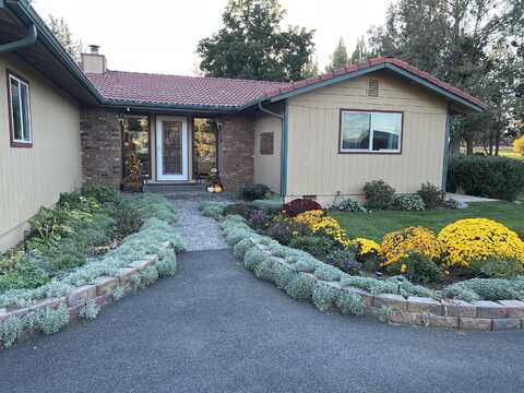 62595 Hamby Road, Bend, OR 97701