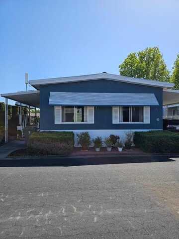 500 W 10th ST 10, GILROY, CA 95020