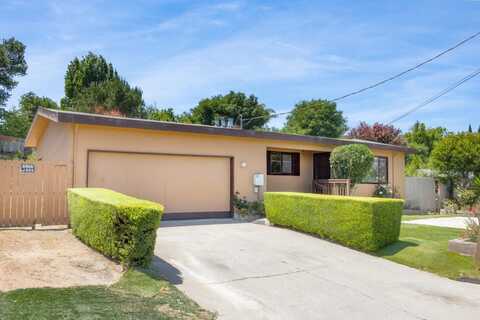 2265 Freedom BLVD, WATSONVILLE, CA 95076
