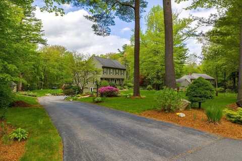 16 Gilbert Way, Millbury, MA 01527