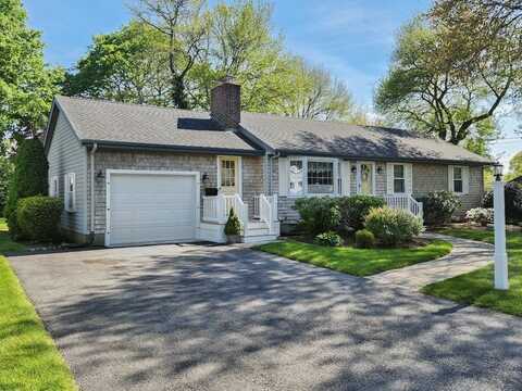3 Brookview St, Fairhaven, MA 02719