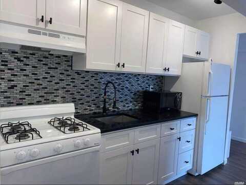 200 Bowery, New York (Manhattan), NY 10012