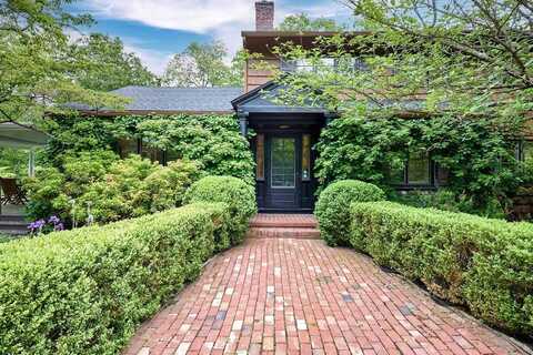 24 Cliff Road, Tuxedo Park, NY 10987