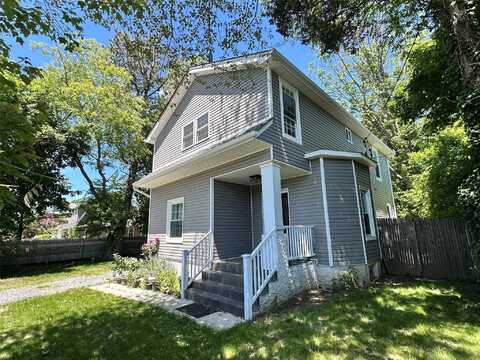 9 W 19th Street, Huntington Station, NY 11746