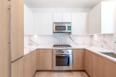 250 E 49th Street, New York (Manhattan), NY 10017