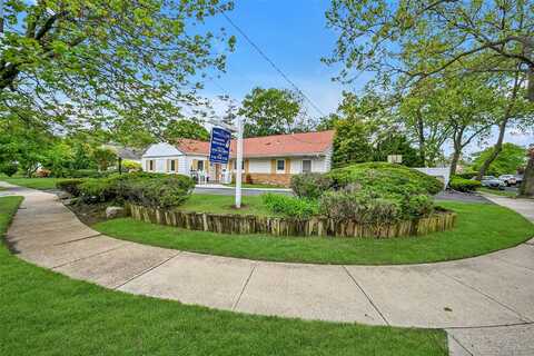 1608 Union Avenue, Hewlett, NY 11557