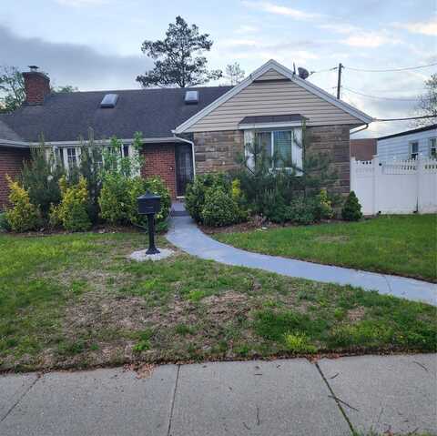 701 Frick Street, Elmont, NY 11003