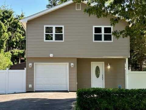 96 Patchogue Avenue, Mastic, NY 11950
