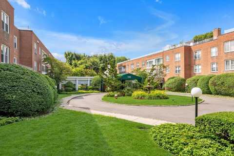 1390 Broadway, Hewlett, NY 11557