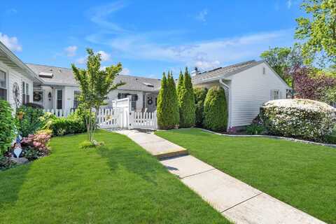 186 Revere Drive, Sayville, NY 11782
