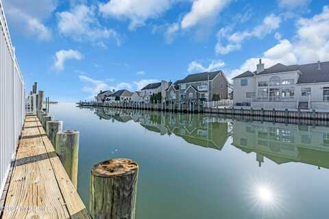 830 Spar Drive, Forked River, NJ 08731