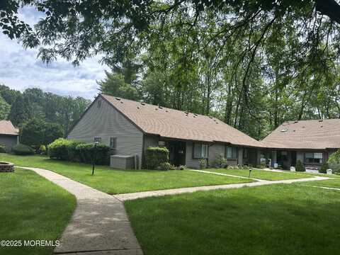 12 Medford Court, Red Bank, NJ 07701