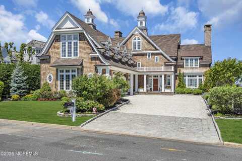 313 Dutchmans Point Road, Mantoloking, NJ 08738