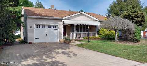49 Westport Drive, Toms River, NJ 08757