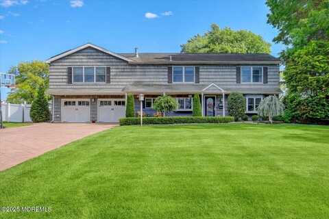55 Yorktowne Drive, Manalapan, NJ 07726