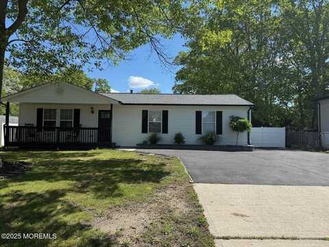 389 Nautilus Drive, Manahawkin, NJ 08050